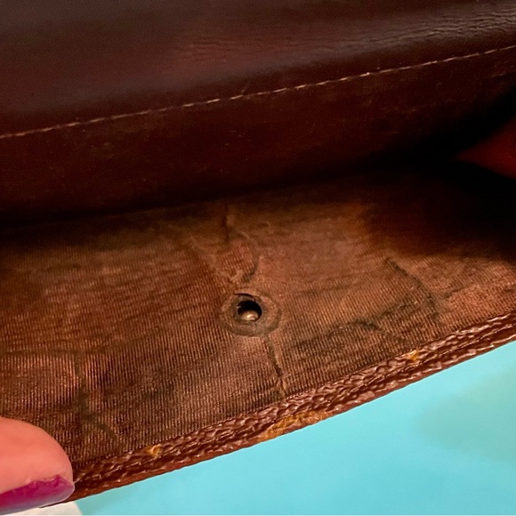 VERIFIED AUTHENTIC LV Monogram wallet 4”X 7”. Verified by Proauthenticators.com. - Picture 10 of 11